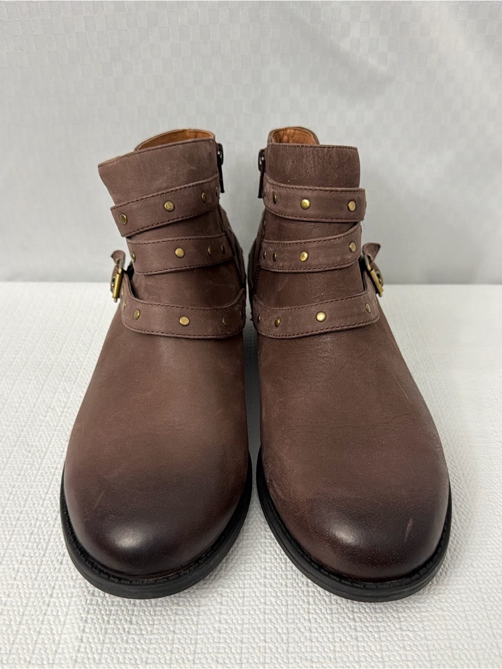 Vionic Country Lona Strappy Studded Leather Orthopedic Booties Ankle Boots 7.5 - Picture 5 of 11